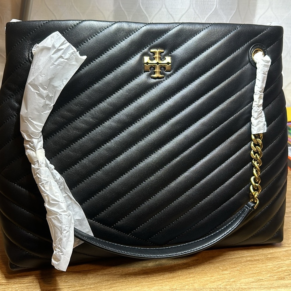 New Tory Burch Black Tote with Golden Chain Kira Chevron  New $598 - Picture 9 of 9